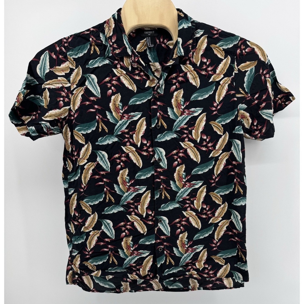 Y2K Forever 21 Hawaiian Shirt Men's Size M 100% Viscose Floral Tropical Aloha